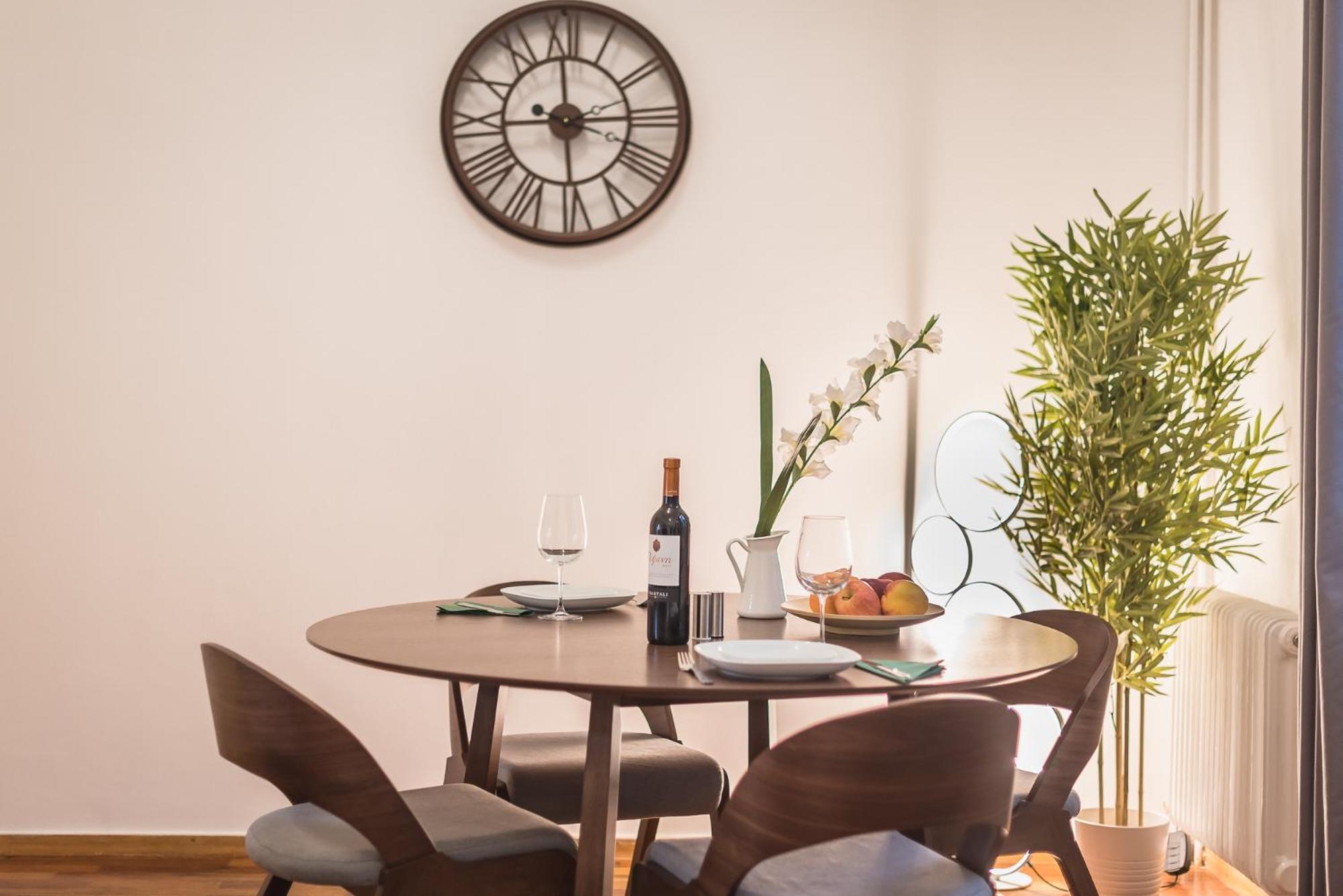 Mavrogenous - The Mansion Apartment Athens Phòng bức ảnh
