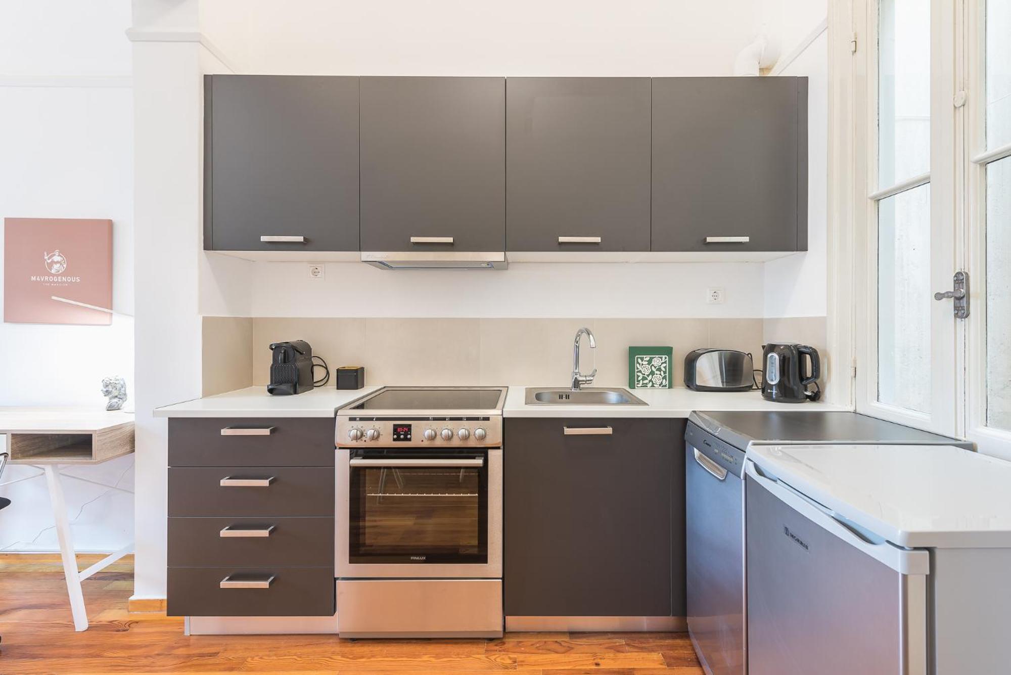 Mavrogenous - The Mansion Apartment Athens Phòng bức ảnh